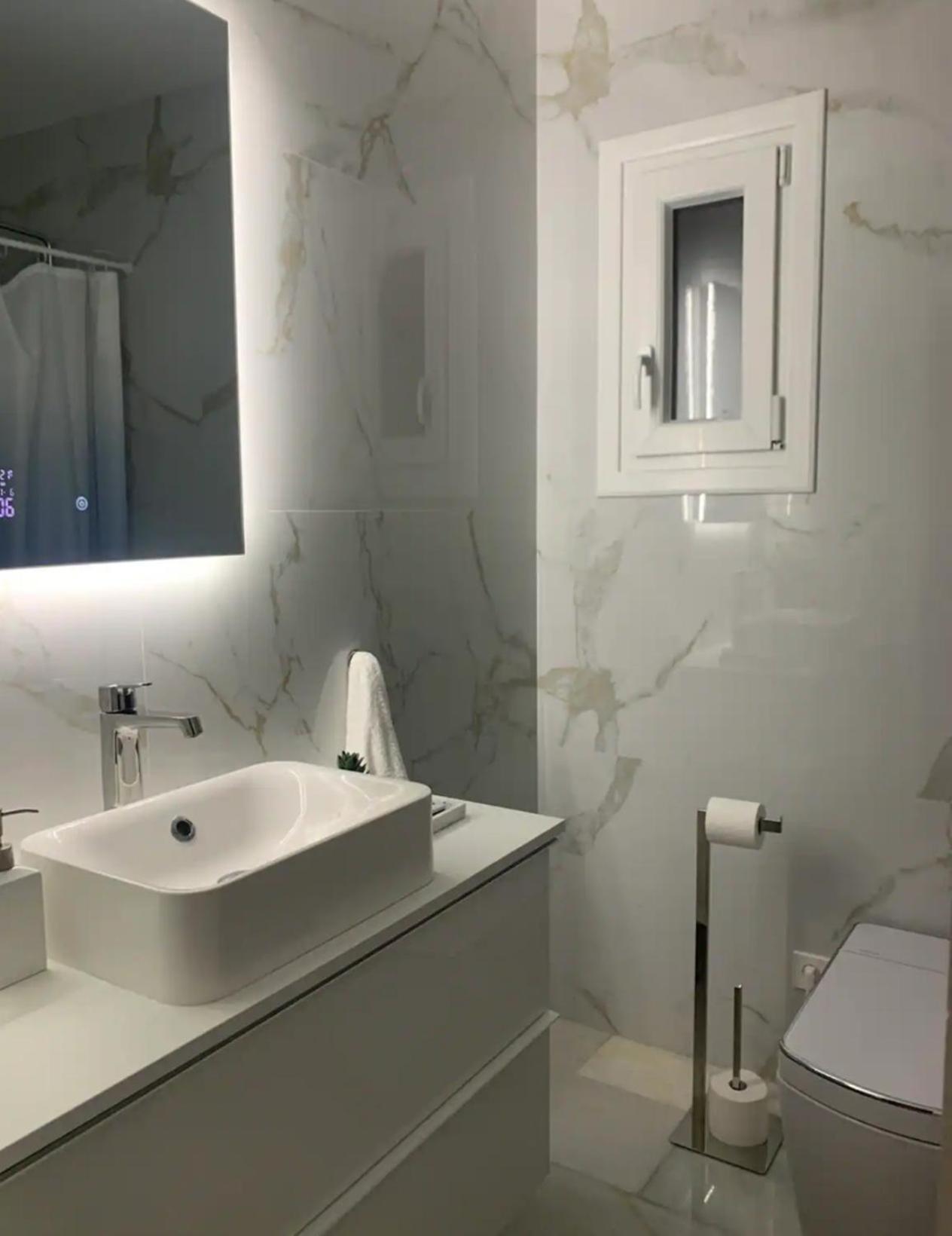 Habitacion Privada En Loft De Lujo Compartido - Playa A 1Min Chiclana de la Frontera Kültér fotó